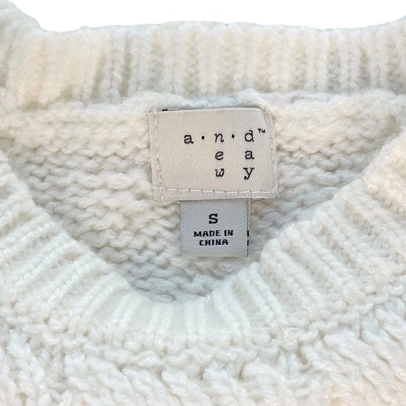 A New Day Women's‎ Small Sweater Crew Neck Gray White Pullover Ultra Soft Knit - Picture 3 of 9